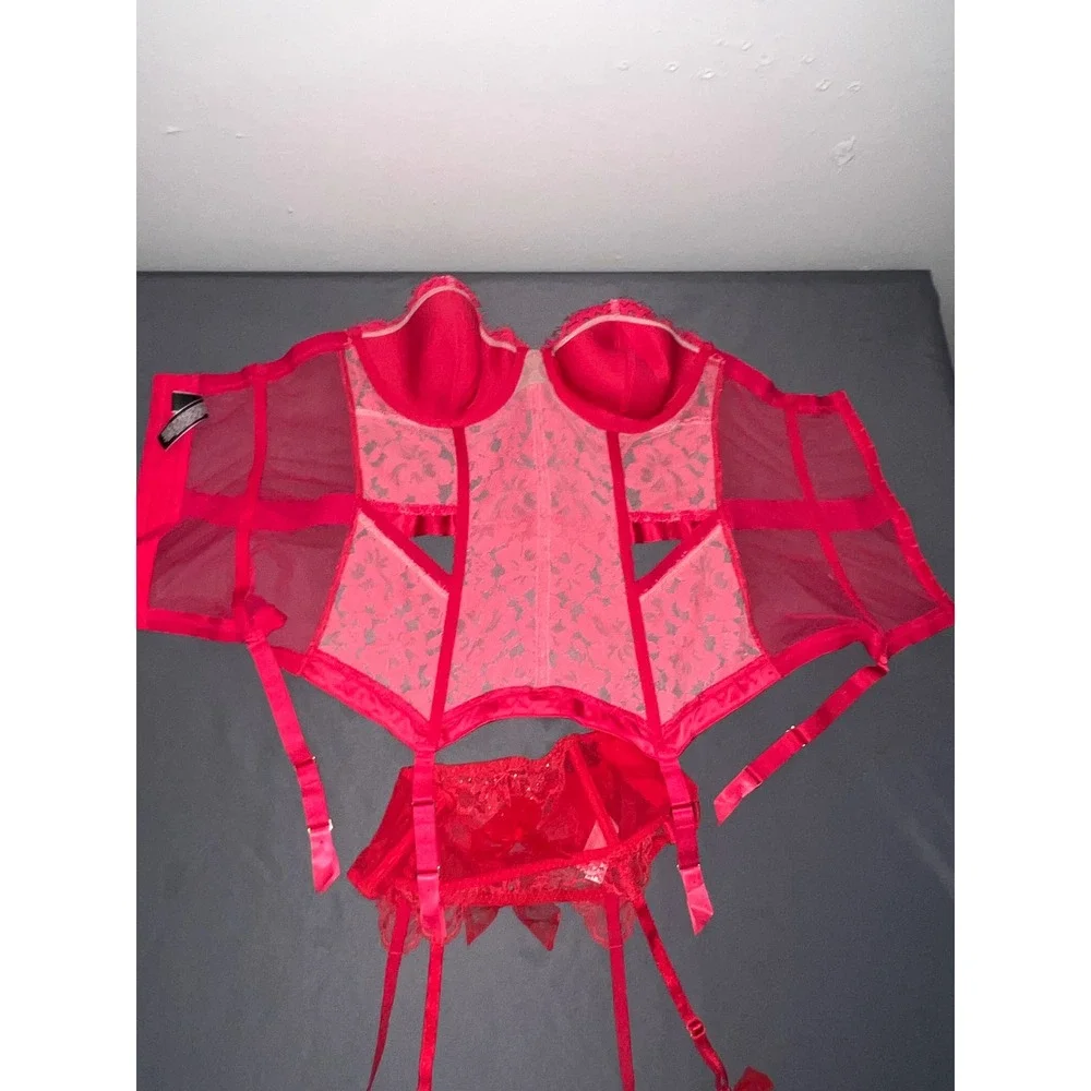 Victoria's Secret Red Lace Corset 36D and Garter Belt XS Set Lingerie
